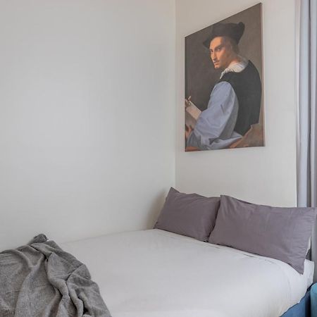 רומא Iflat Navona White And Stylish Apartment מראה חיצוני תמונה