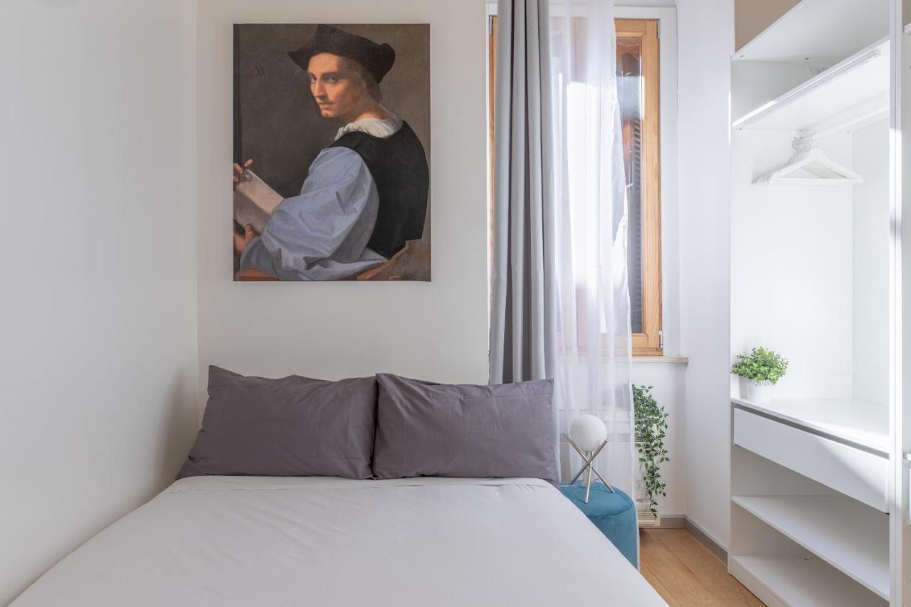 רומא Iflat Navona White And Stylish Apartment מראה חיצוני תמונה